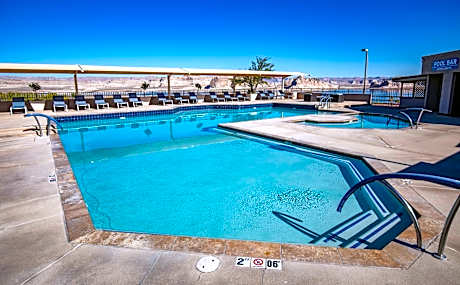 Lake Powell Resort