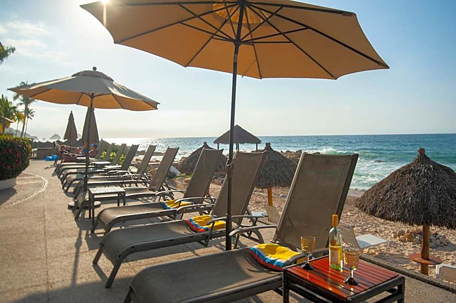 Ocean Front, 3 bedroom, 3 bathroom, Casa Natalia, Playa Esmeralda