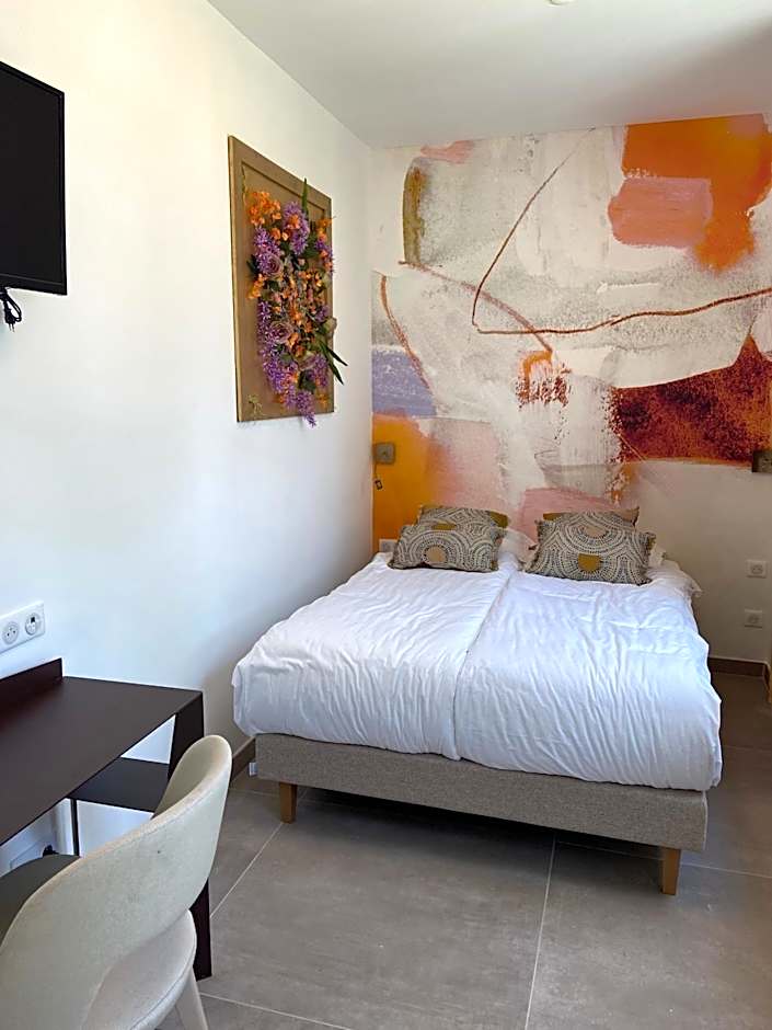 MGH Massilia Green House