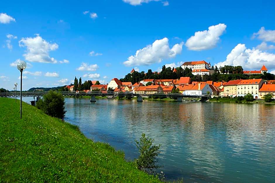 Casino & Hotel ADMIRAL Ptuj