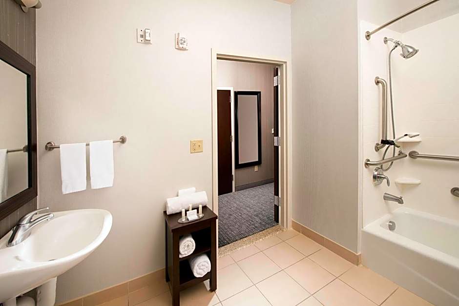 Courtyard by Marriott Tyler