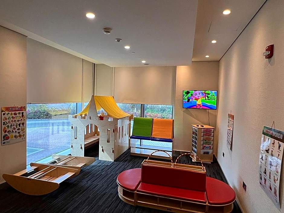 Remal Hotel & Villas Al Dhannah City