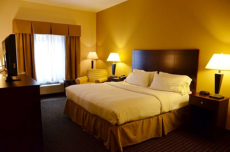 Holiday Inn Express & Suites Sidney By IHG