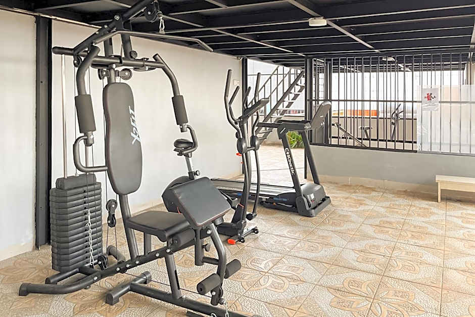 RedDoorz Lotte near PTC MALL