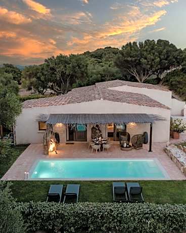Exclusive Suite with Private Pool