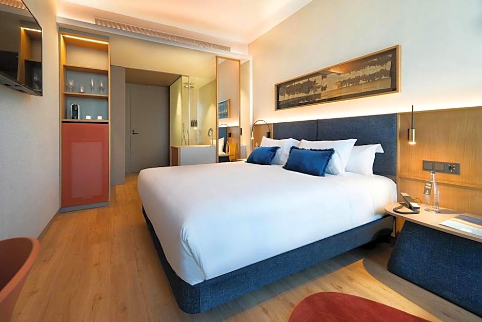 Superior Double Room Courtyard View — 9 fotoğraftan 1. fotoğraf