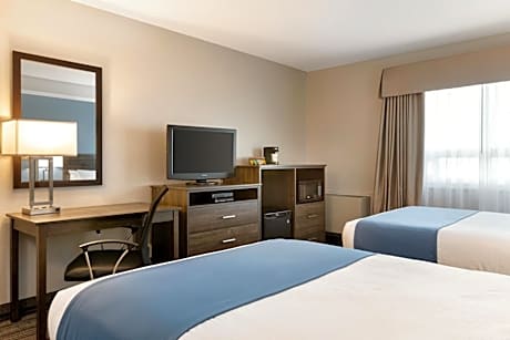 Double Room with Two Double Beds - Upper Floor/Non-Smoking