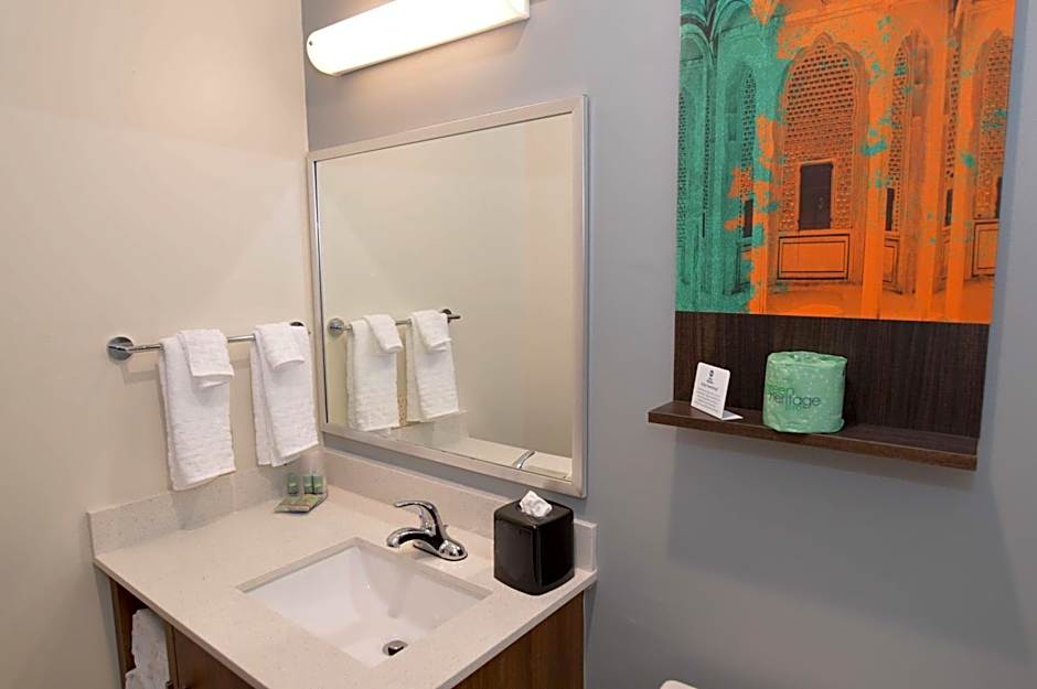 Best Western Ingleside Inn & Suites