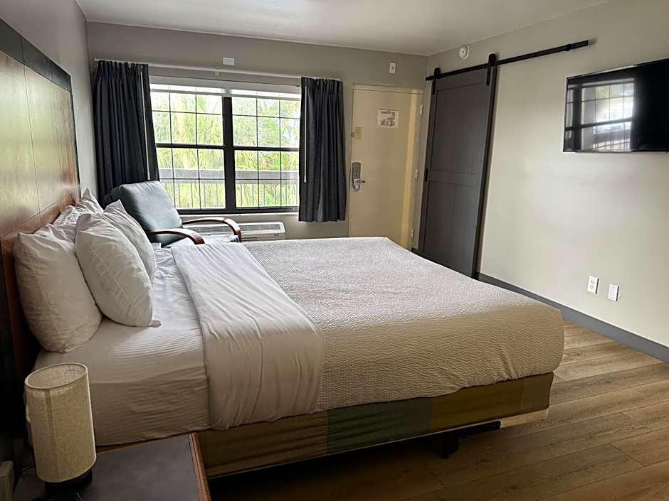 La Quinta Inn & Suites by Wyndham Tampa Bay Airport