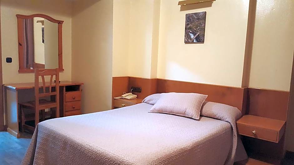 Hotel Naranjo De Bulnes