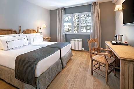 Melia Communicated Room
