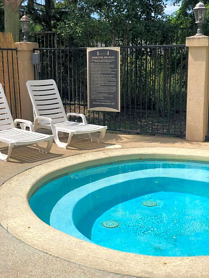 WeStay Suites - Covington/Mandeville