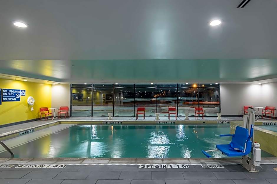 Tru by Hilton Garland, TX