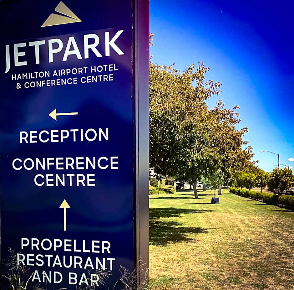 Jet Park Hotel Hamilton Airport