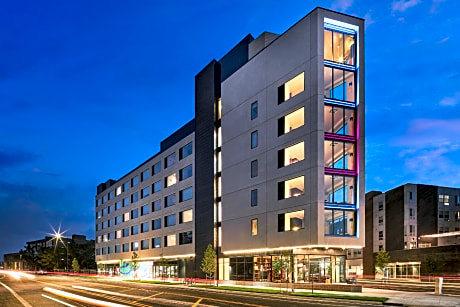 Catbird Hotel