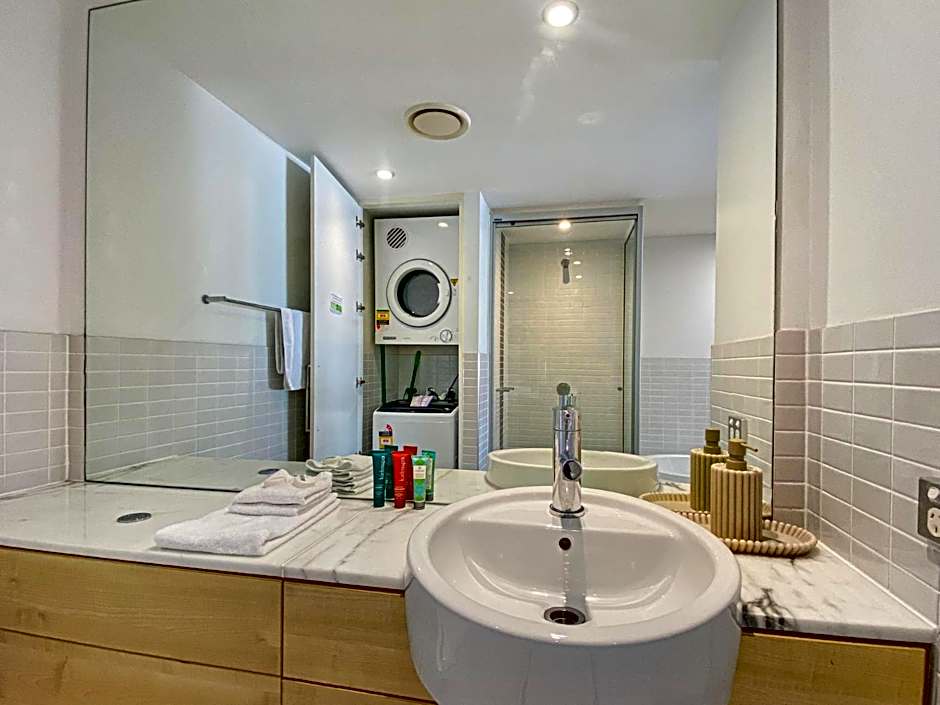 Blue on Blue Superior Studio Room 1221