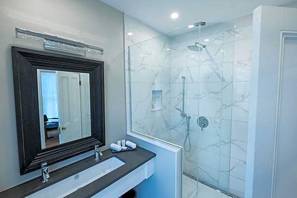 The Victorian Luxury Suites