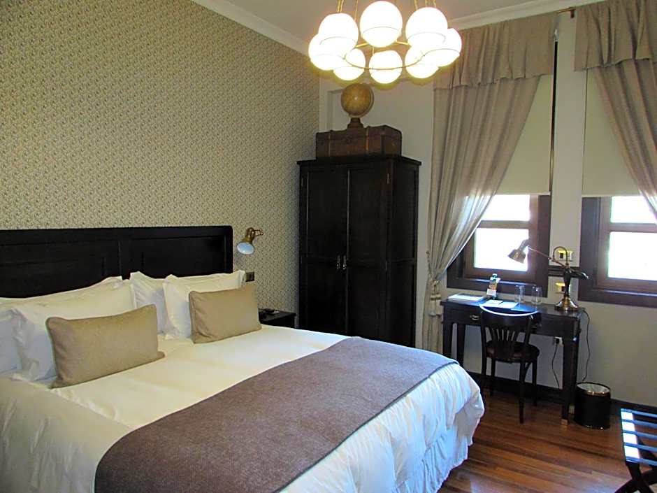 Hotel Boutique Castillo Rojo
