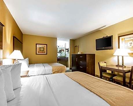 2 Queen Beds, Nonsmoking