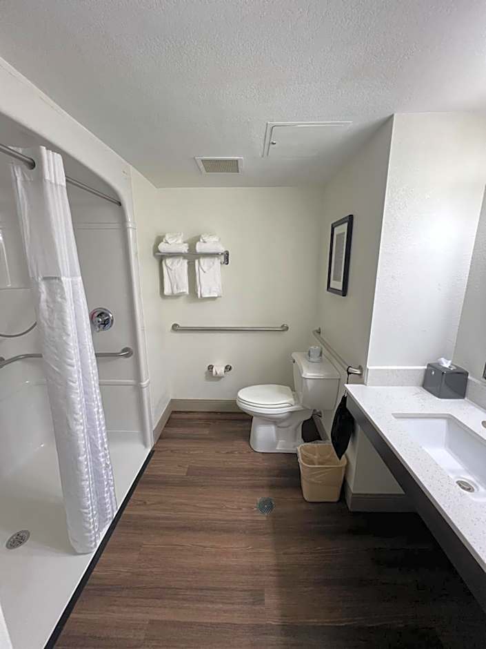 Days Inn by Wyndham Penn State