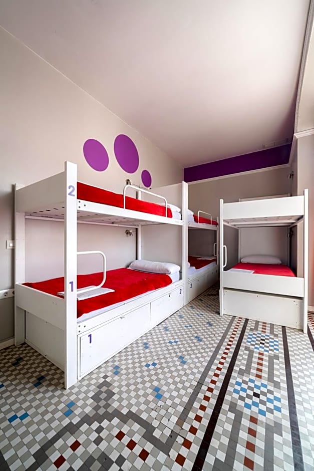 Purple Nest Hostel
