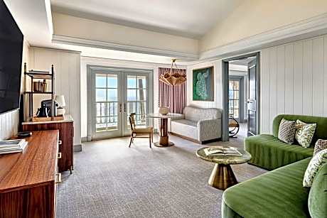 Pool Access, Guest room, 2 Queen, Ground floor, Pool access, Patio