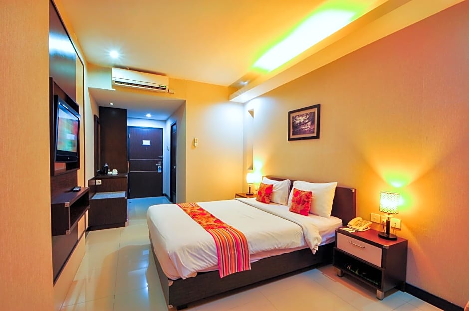 Daima Hotel Padang