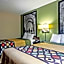 Super 8 by Wyndham Augusta/Ft Eisenhower Area