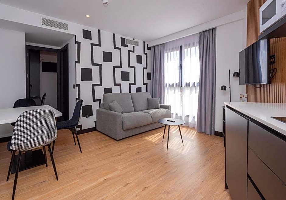 Sercotel Plana Suites
