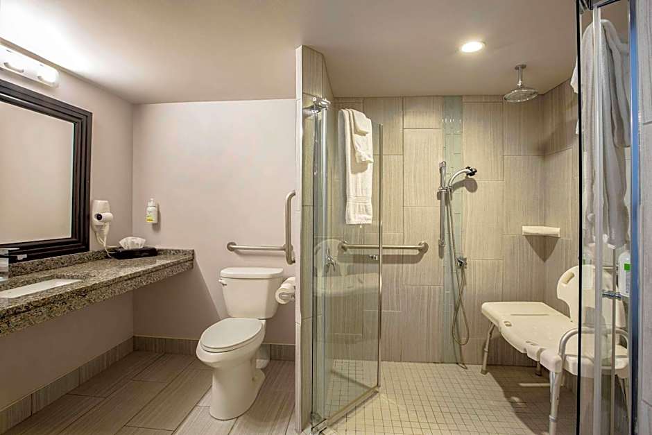 Days Inn by Wyndham Sudbury & Conference Centre