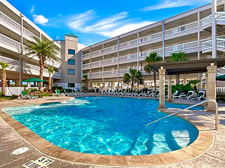 Cozy Galveston Beach Front Condo