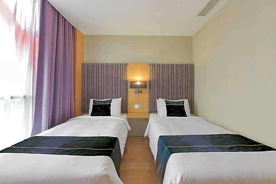 Sunday Hotel Subang