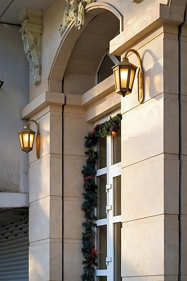 Diamond Hotel