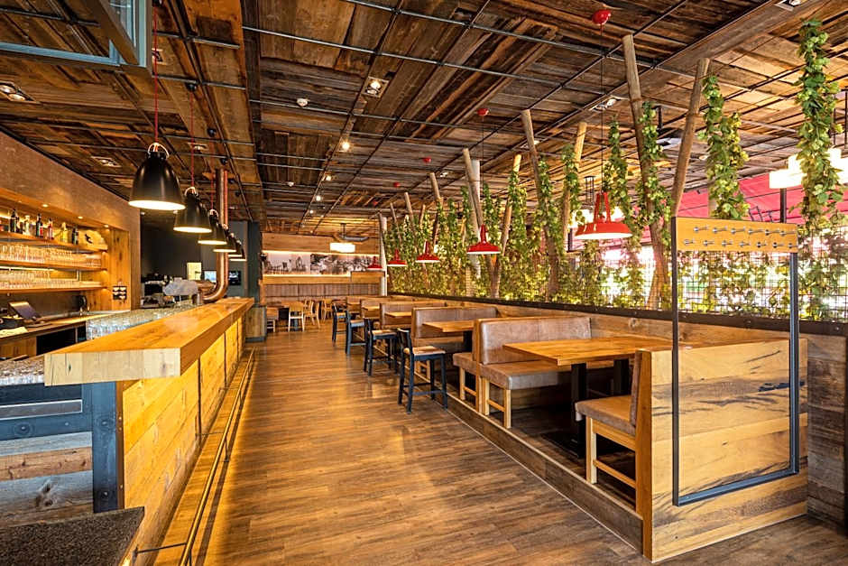 JOESEPP´S HOTEL am Schweizerberg