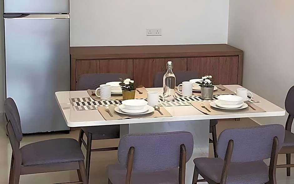 AZ Hotel and Serviced Apartments
