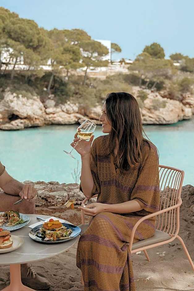 Inturotel Cala Esmeralda Beach Hotel & Spa - Adults Only