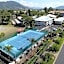 Cairns Reef Apartments & Motel