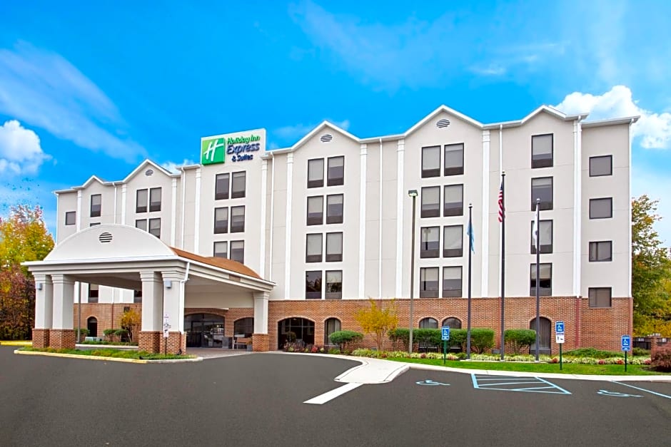 Holiday Inn Express Hotel & Suites Dover