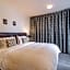 Black Pearl Apartment Hotel