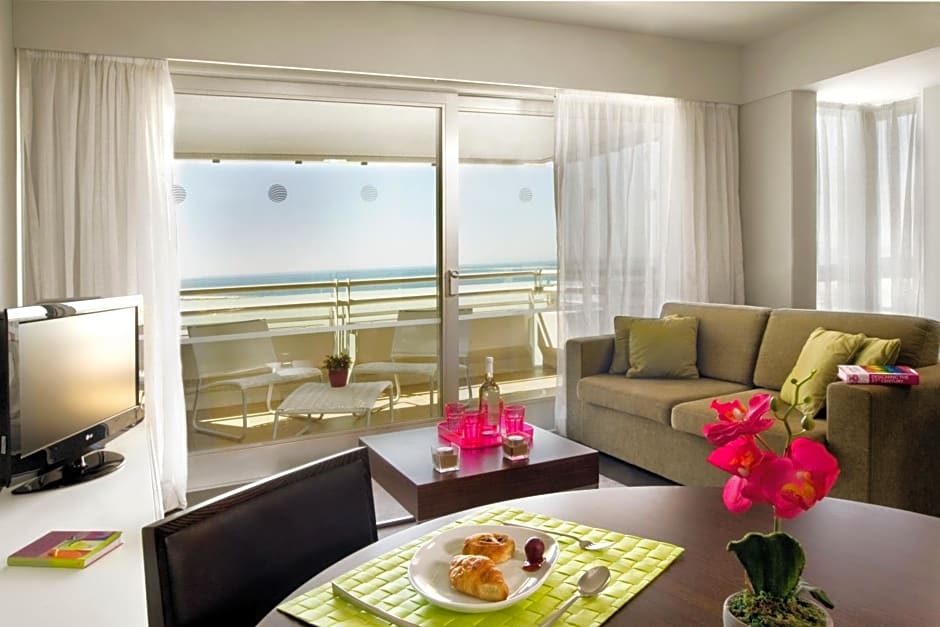 Aqualuz Troia Mar Hotel by The Editory