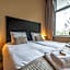 Breda Apartment w Kitchen & Private Bathroom 2p