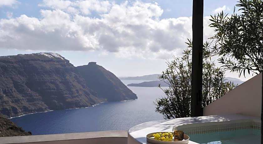 San Antonio Luxury Hotel