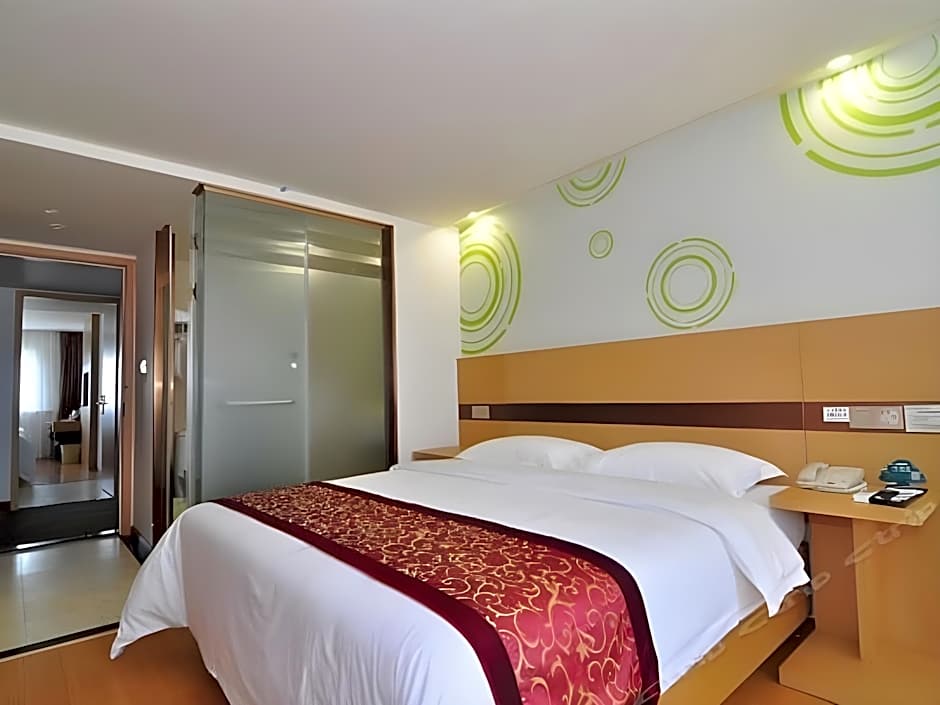 GreenTree Inn Zhejiang Ningbo South Railway Station Express Hotel