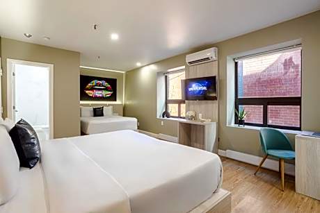 Comfort Quadruple Room
