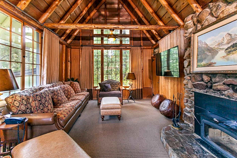 Tahquitz Pines Retreat