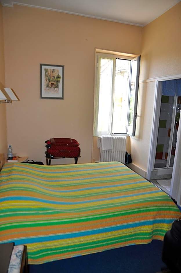 Auberge des Platanes