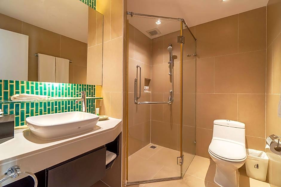 Radisson Resort & Suites Phuket