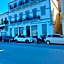 Leonidas Hotel