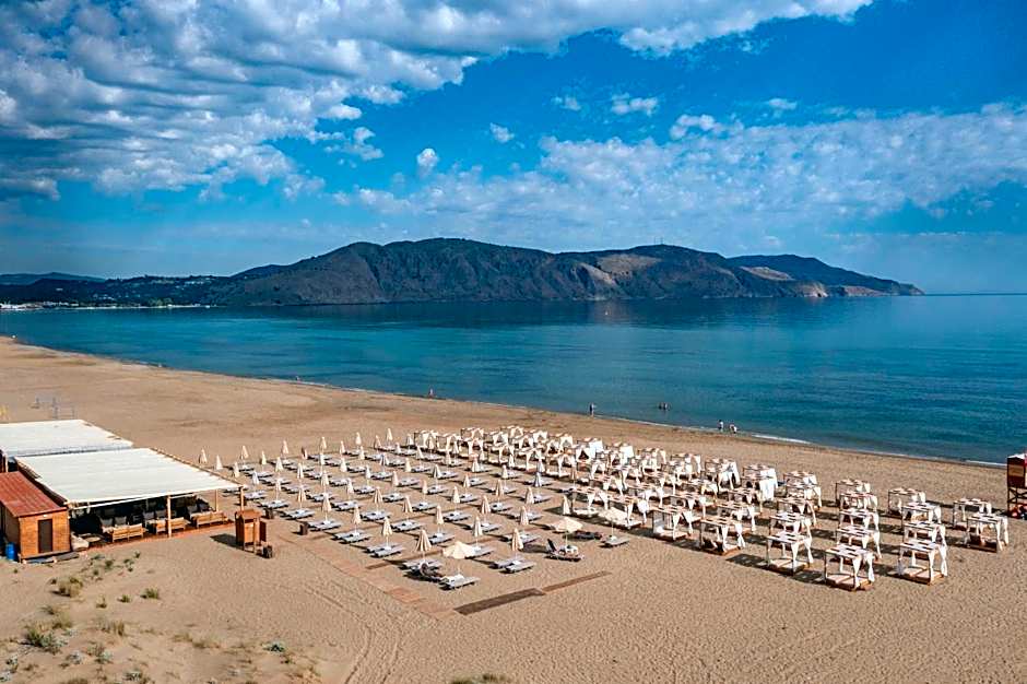 Georgioupolis Suites & Aqua Park