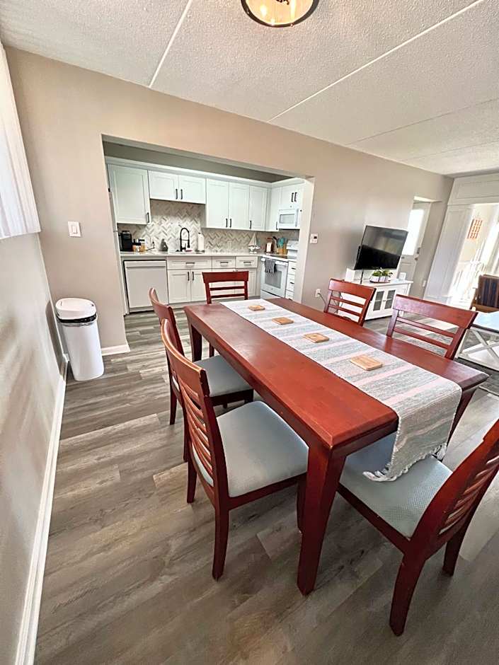Wondrous Waterfront Condo w/ Pool & Washer/Dryer